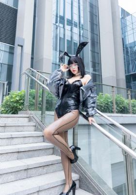 迷人的保姆.