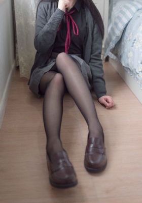 潜伏在线观看免费全集高清版